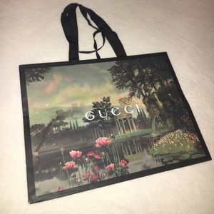 Gucci Holiday Shopping Bag